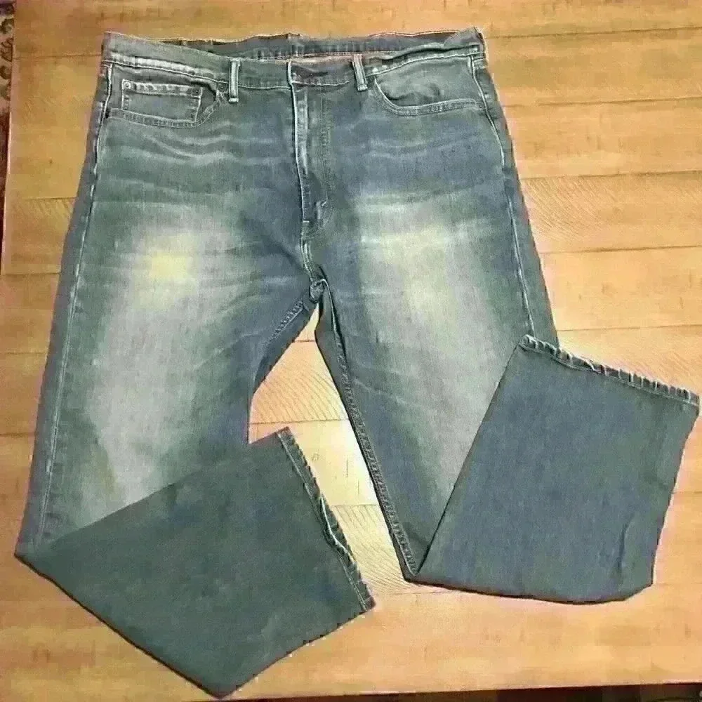 Levi's Jeans 505 Regular Straight Medium wash denim Sz‎ 40x30
